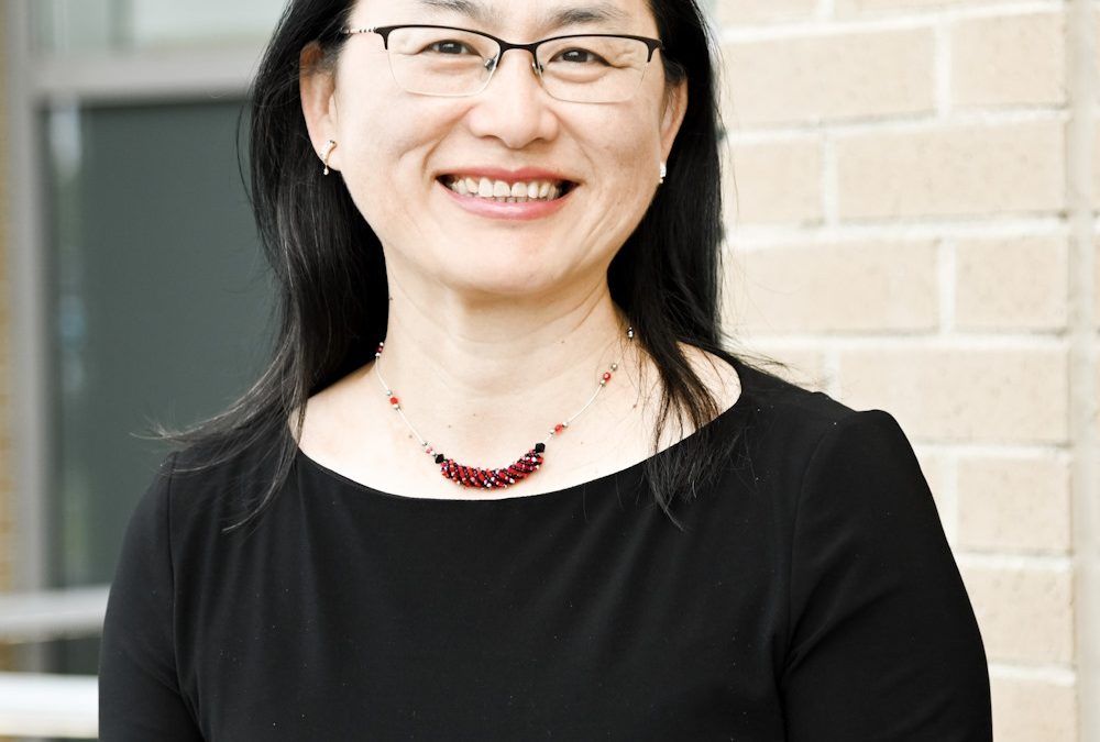 Jihong Liu wins national award for excellence in mentoring, teaching maternal and child health