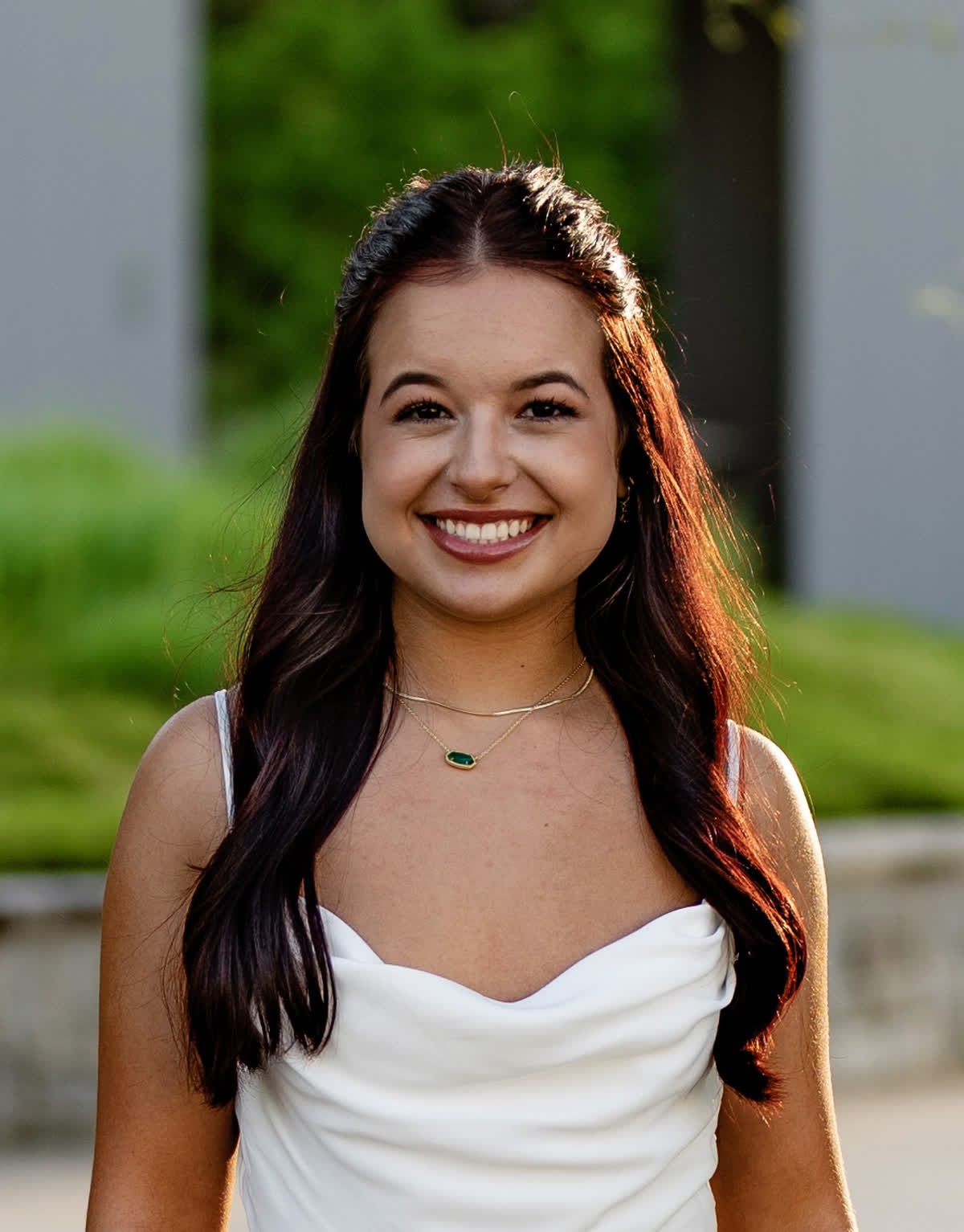 Headshot for Bella Fischetti